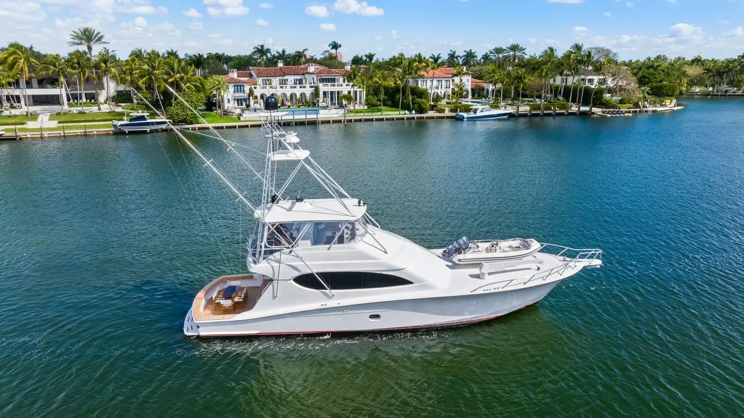 2005 Hatteras 68 convertible