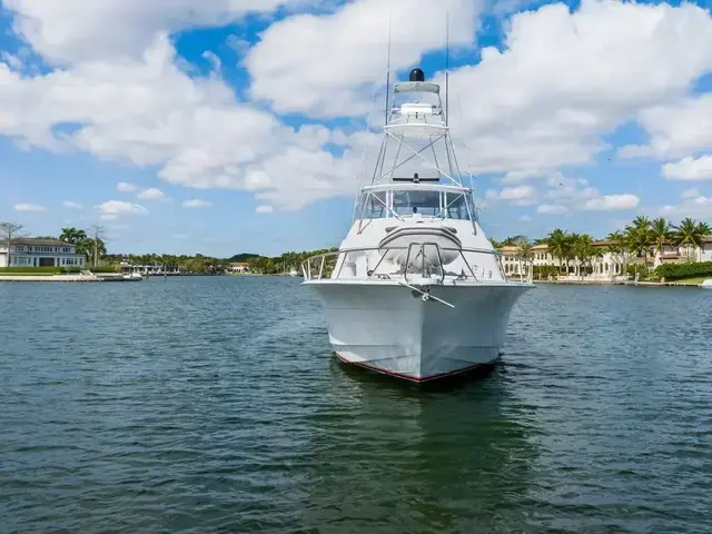 Hatteras 68 Convertible