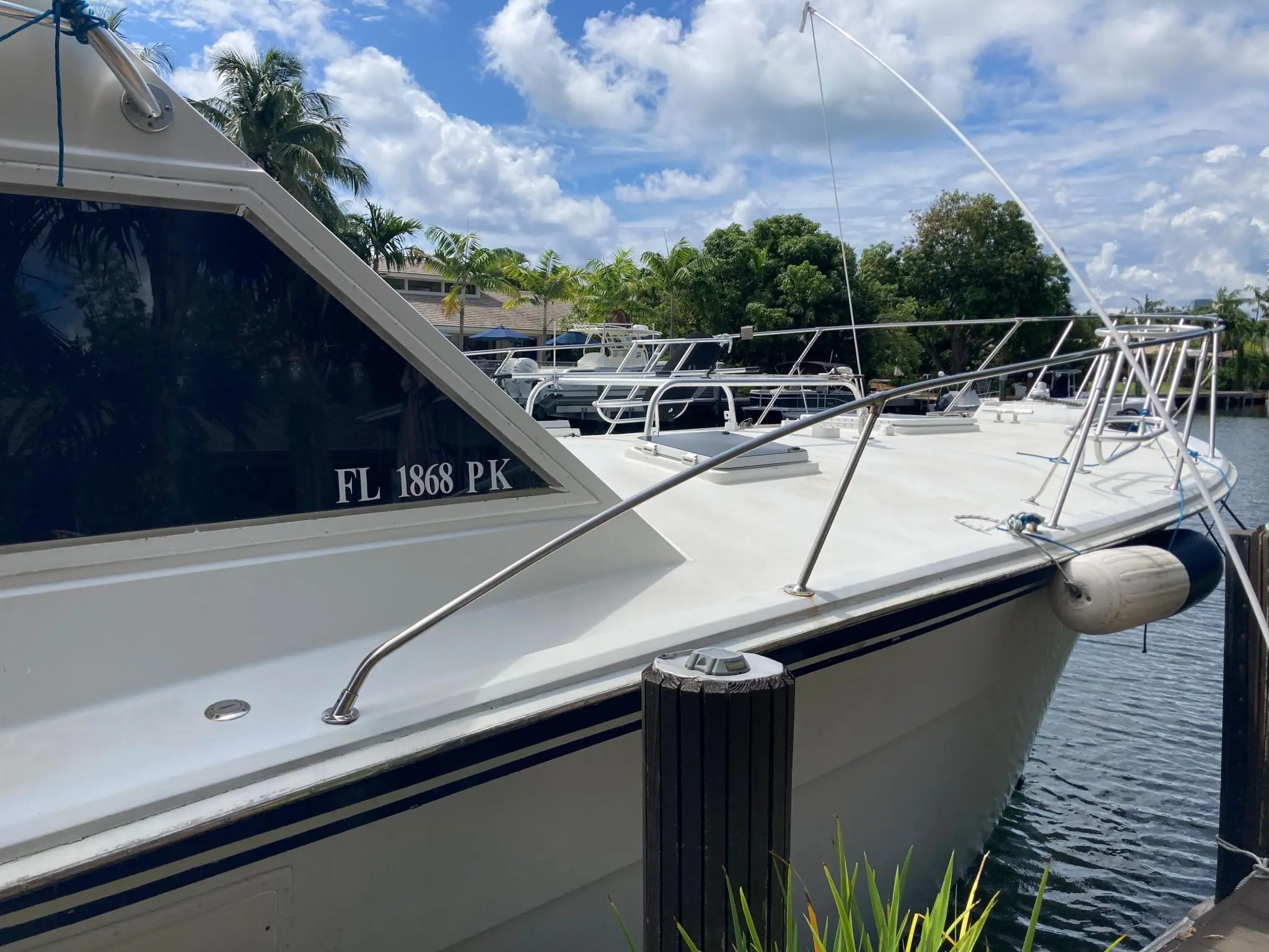 1976 Hatteras 46