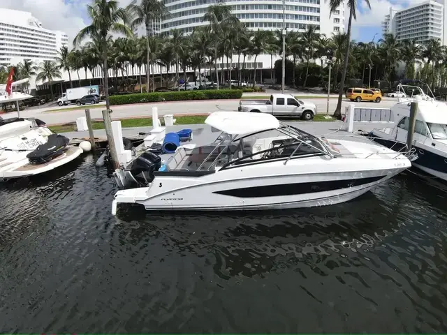 Beneteau Flyer 32