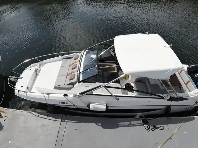 Beneteau Flyer 32