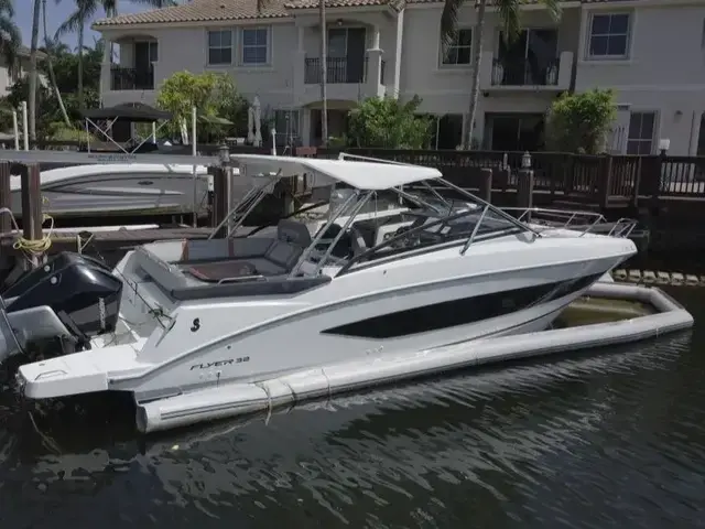 Beneteau Flyer 32