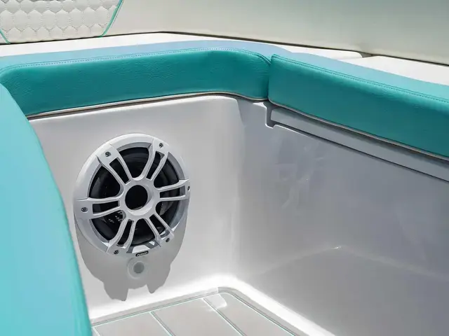 Streamline Boat 26 CC