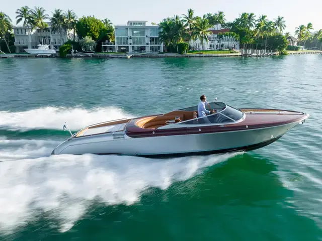 Riva 33 Aqua Super