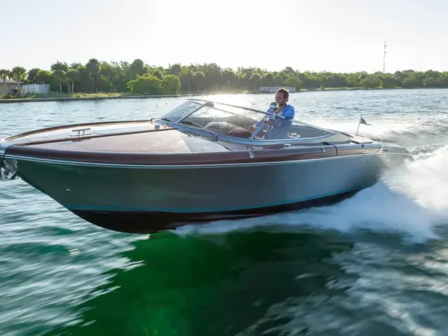 Riva 33 Aqua Super