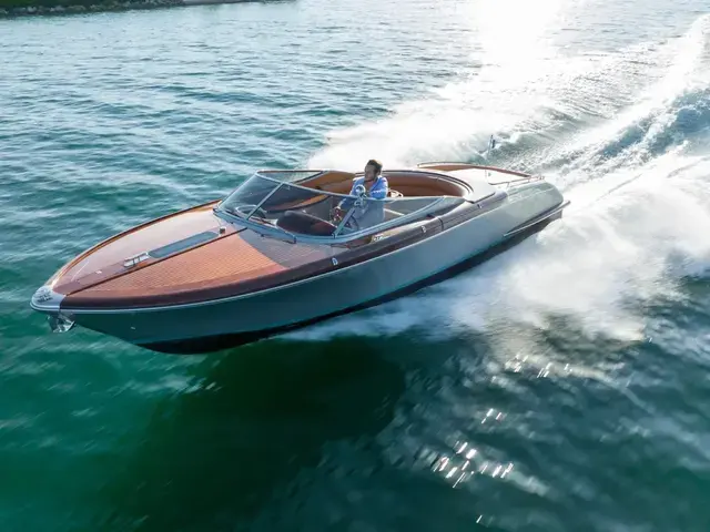 Riva 33 Aqua Super