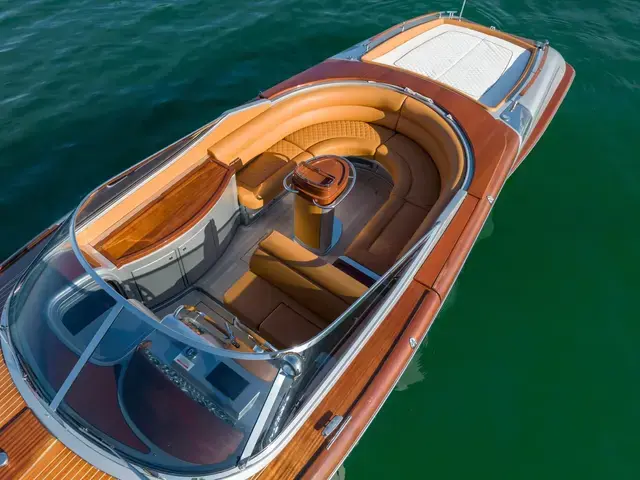 Riva 33 Aqua Super