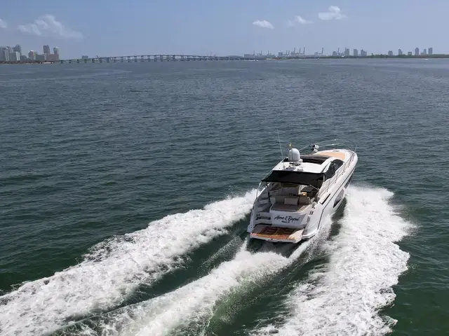 Azimut 43