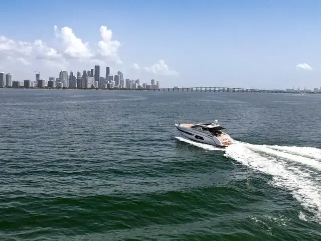 Azimut 43