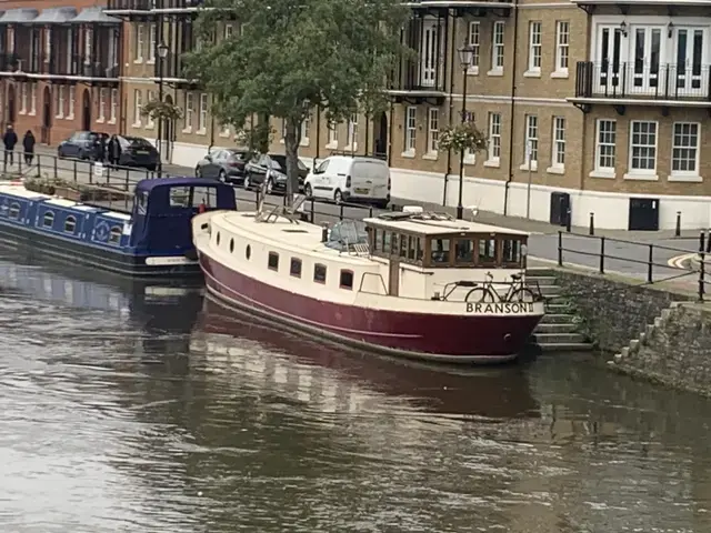 Barge Branson Katrina