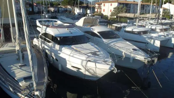 2013 Princess 52 flybridge