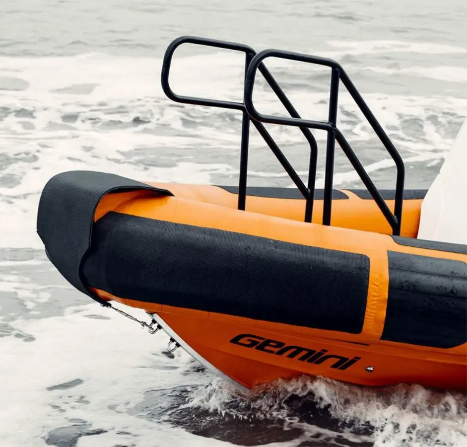 2020 Gemini waverider 1060 cabin rib