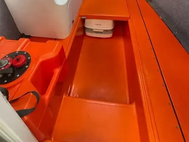 Gemini Waverider 1060 Cabin RIB