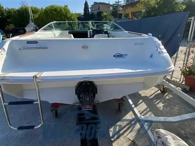 Sea Ray 200 Sr