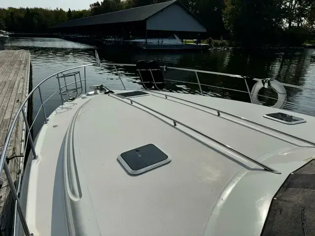 Sea Ray 380 Sundancer