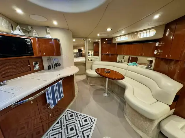 Sea Ray 380 Sundancer