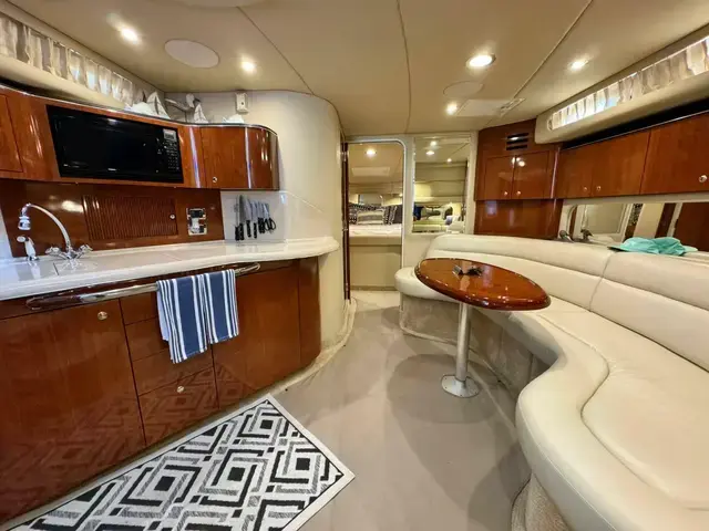 Sea Ray 380 Sundancer