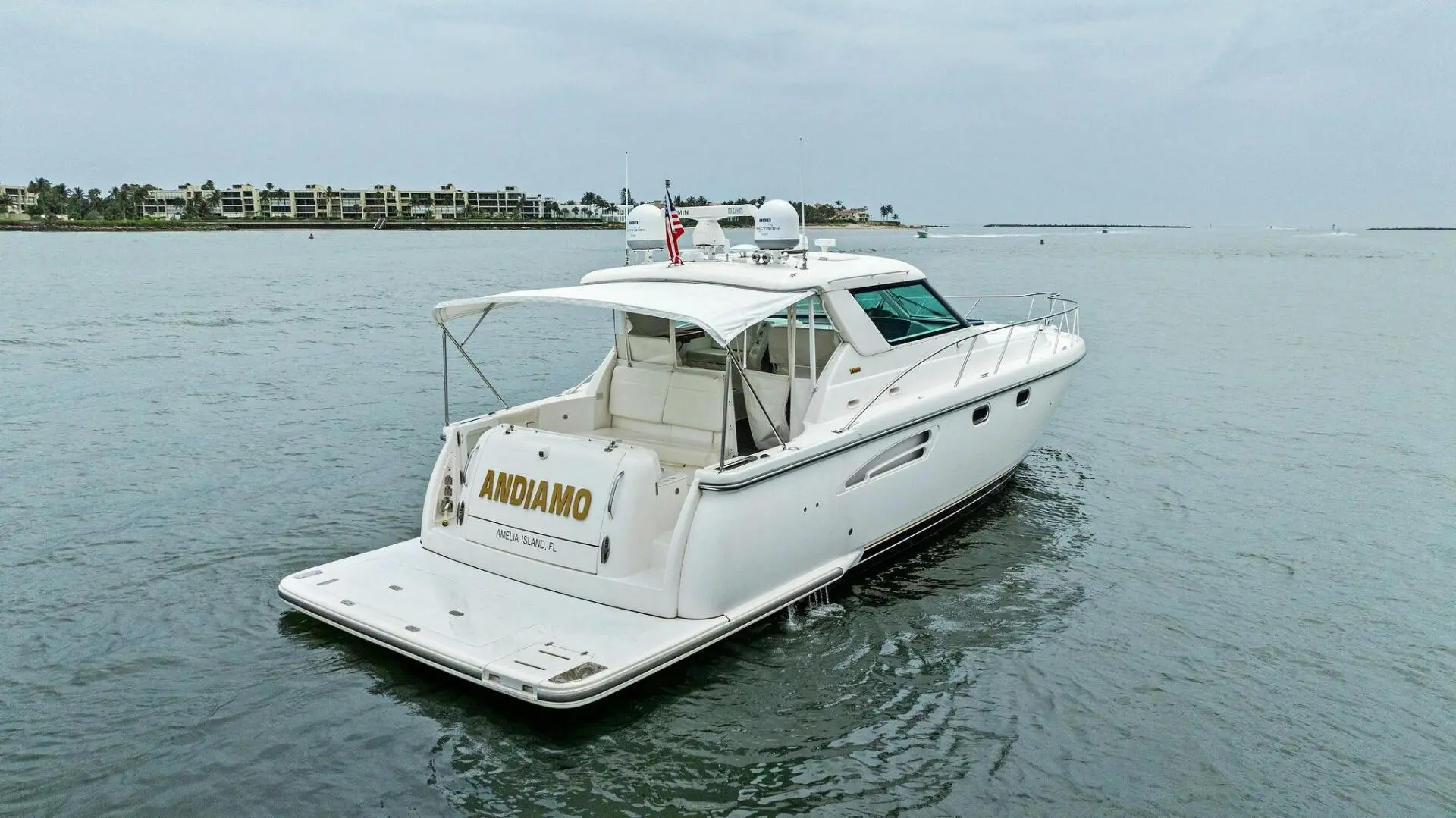 2004 Tiara 44