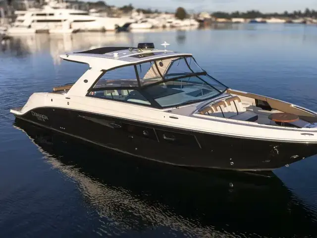 Sea Ray SLX 400