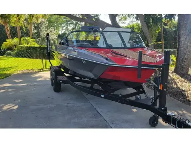 Nautique Ski