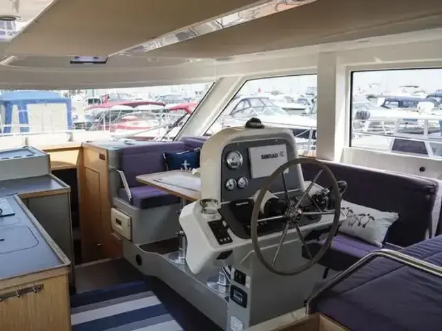 Bavaria E40 Flybridge