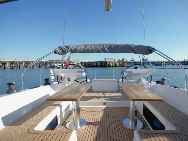 Hanse 588