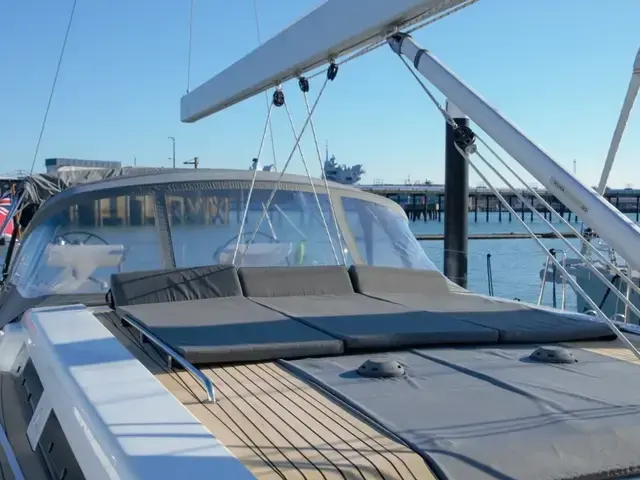 Hanse 588