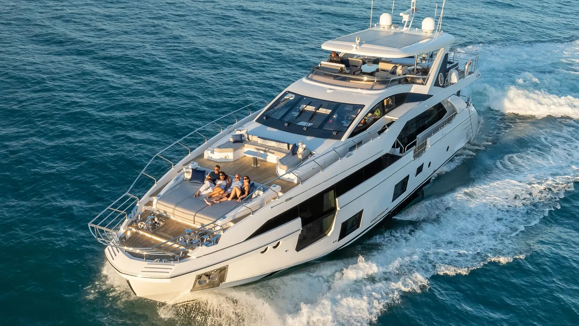 2021 Azimut 88