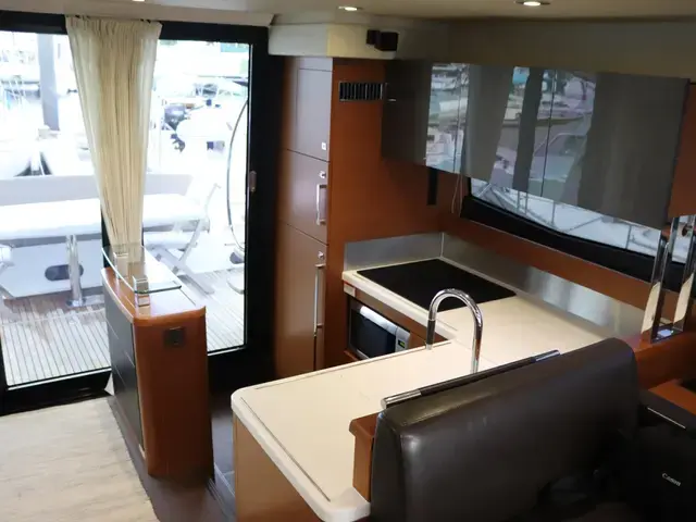 Prestige 55'