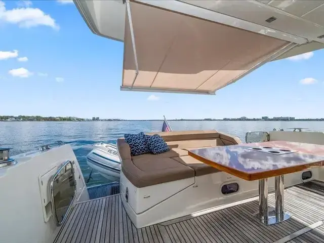 Prestige 55'