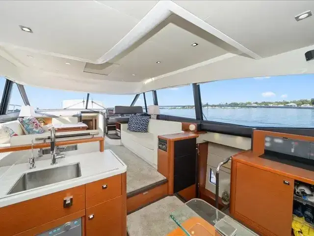 Prestige 55'