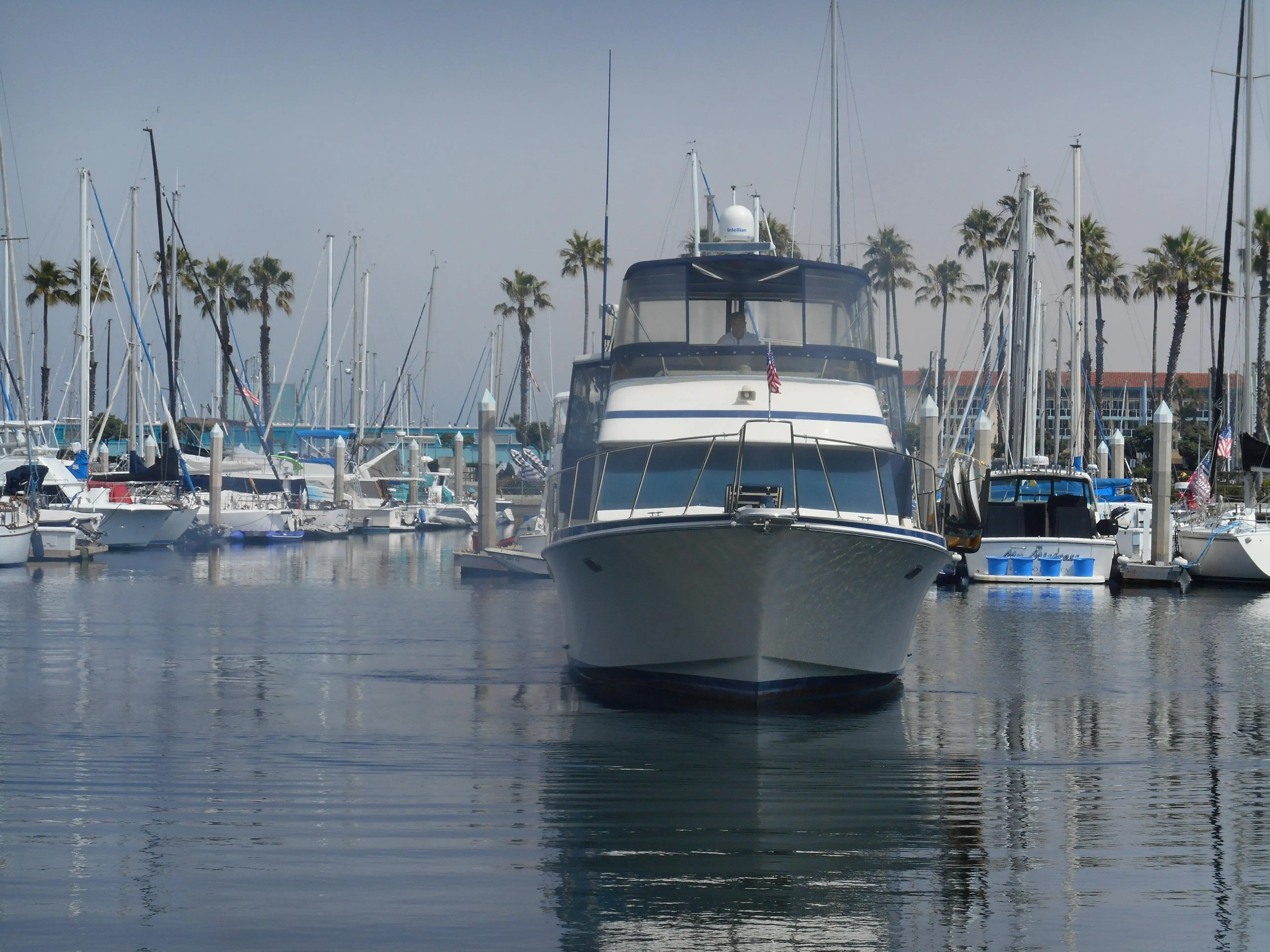 1990 Tollycraft 44 cockpit motoryacht