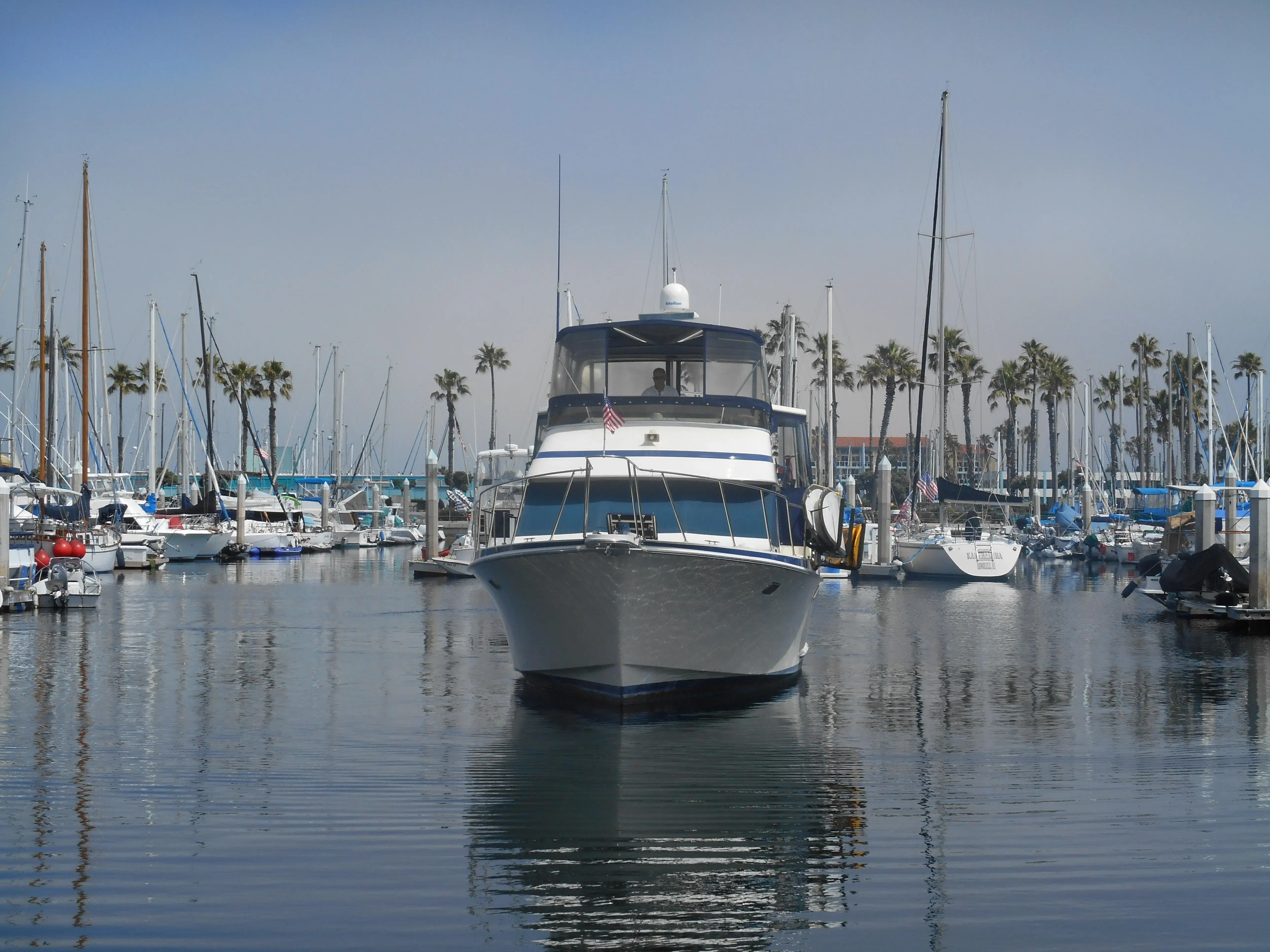 1990 Tollycraft 44 cockpit motoryacht