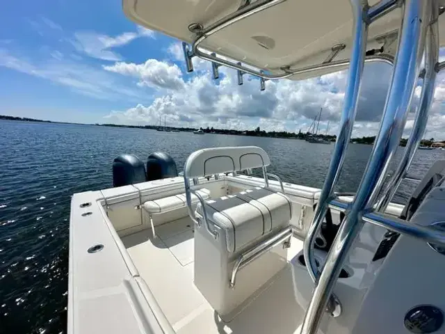 Jupiter 26 Fs Center Console