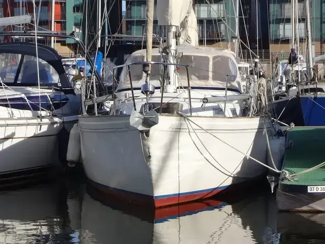 Camper & Nicholson 39 KETCH