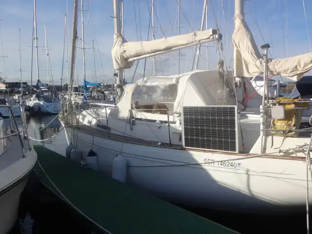 Camper & Nicholson 39 KETCH