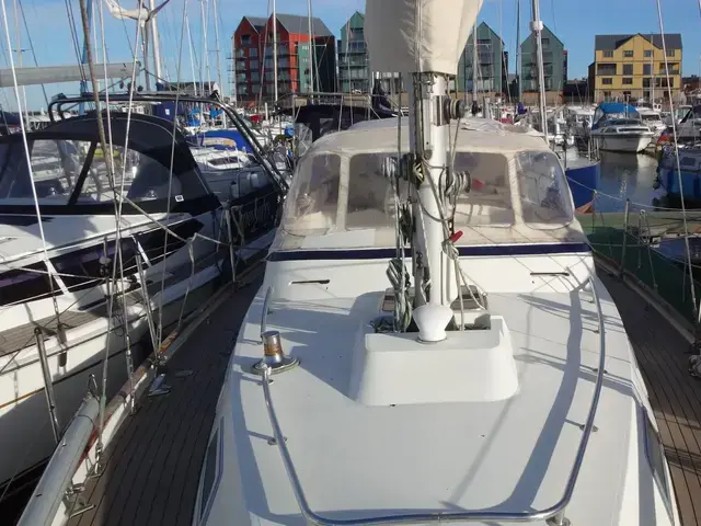 Camper & Nicholson 39 KETCH