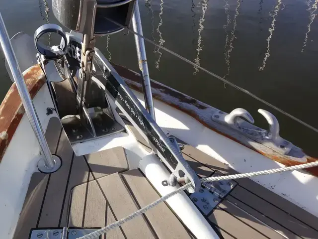 Camper & Nicholson 39 KETCH