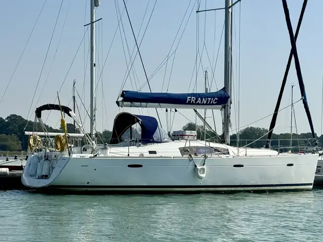 Beneteau Oceanis 43