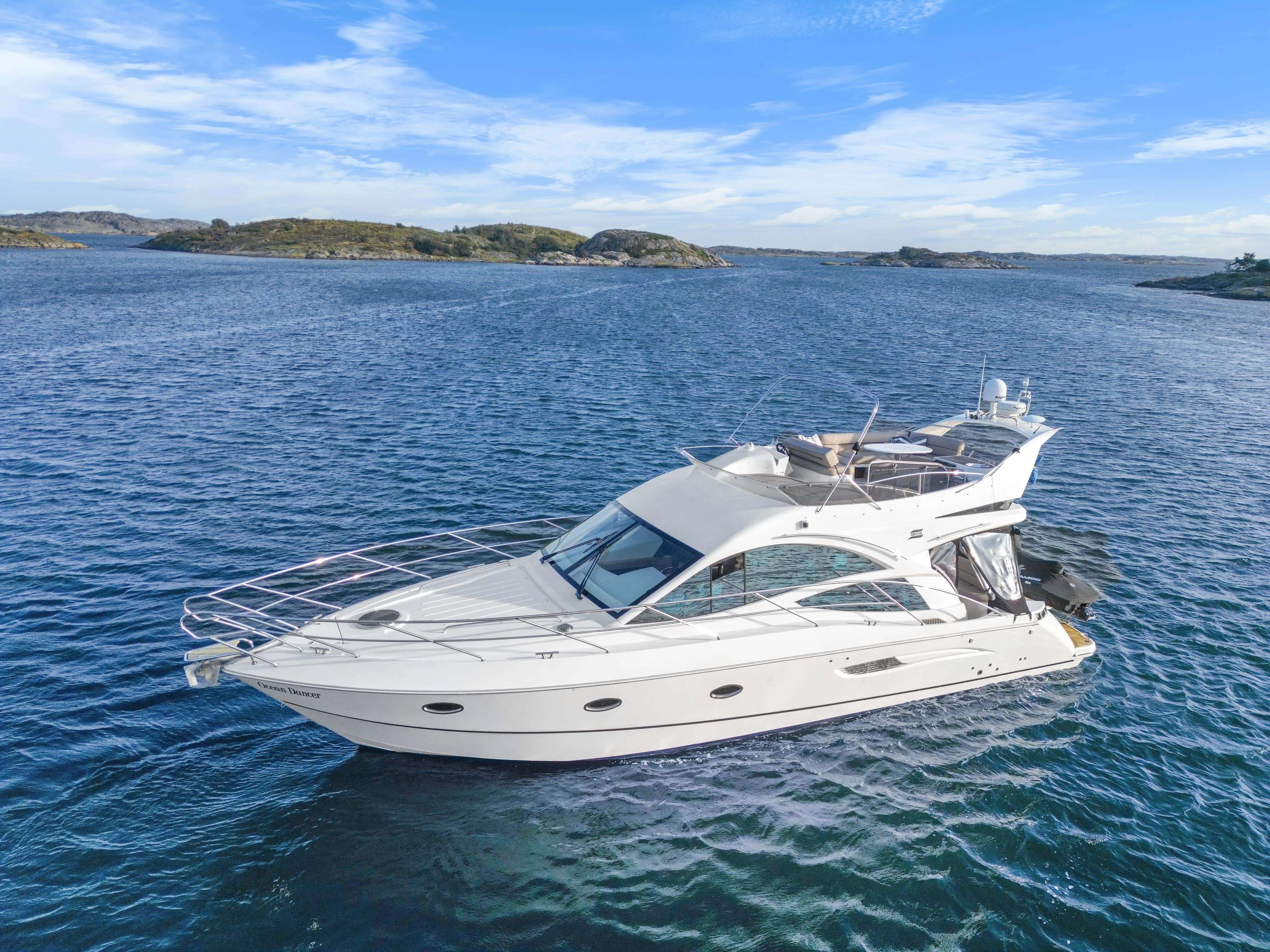 2006 Galeon 440 fly