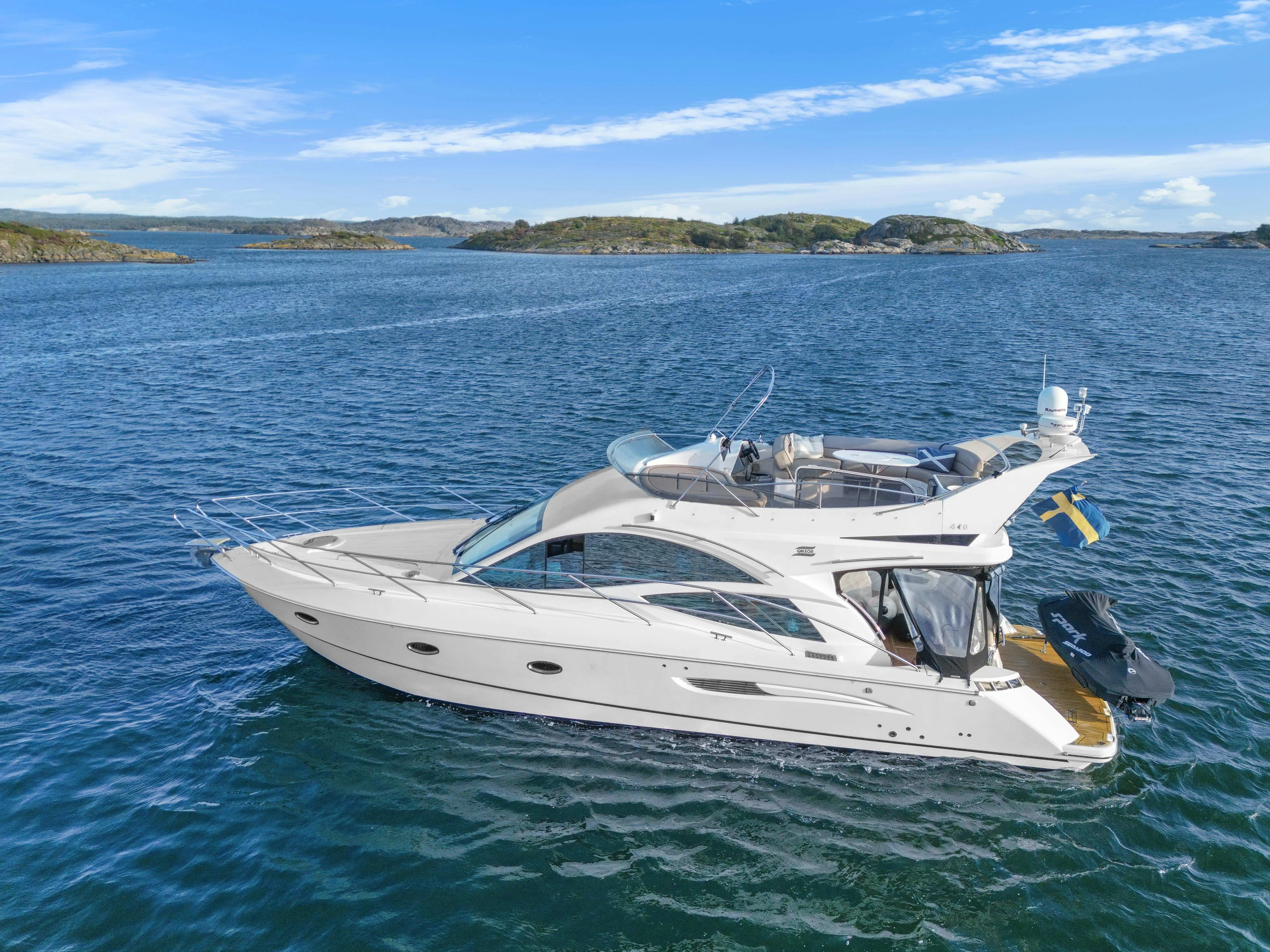 2006 Galeon 440 fly