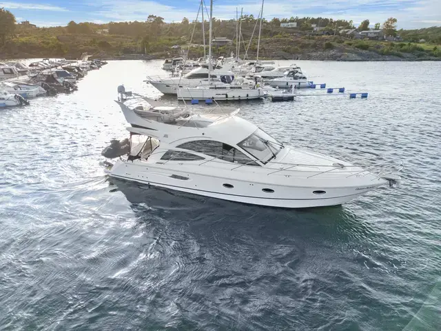 Galeon 440 Fly