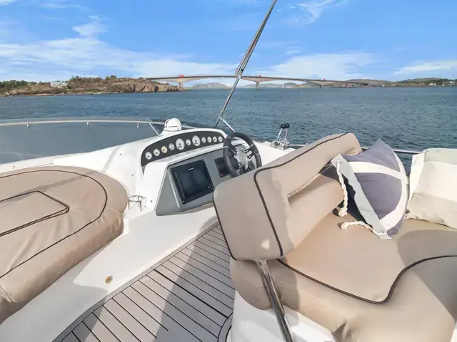 Galeon 440 Fly