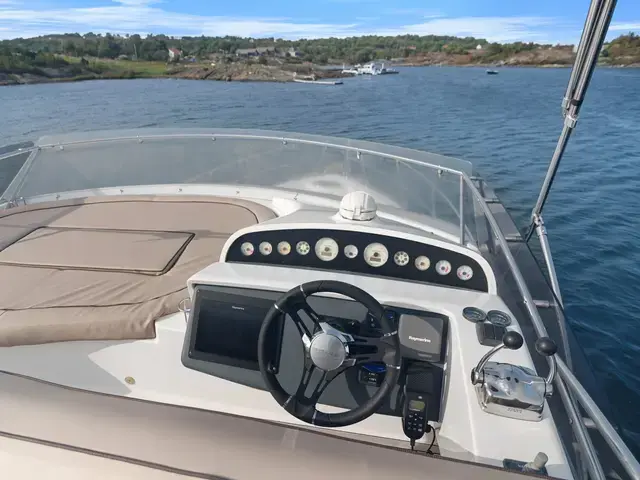 Galeon 440 Fly