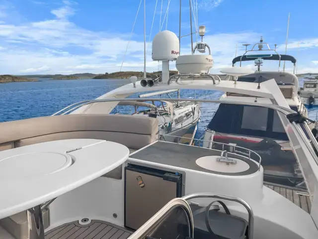 Galeon 440 Fly