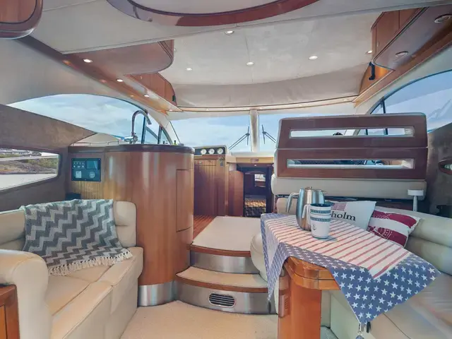 Galeon 440 Fly