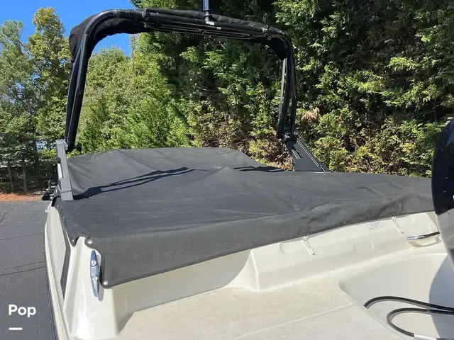 Bayliner VR4