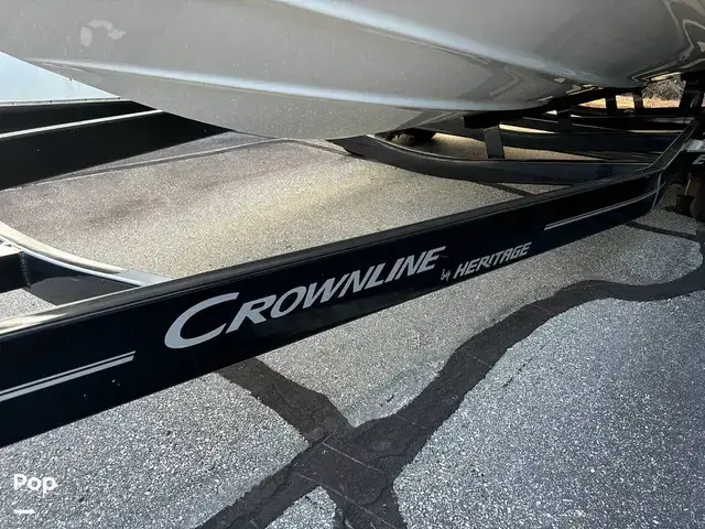 Crownline E255