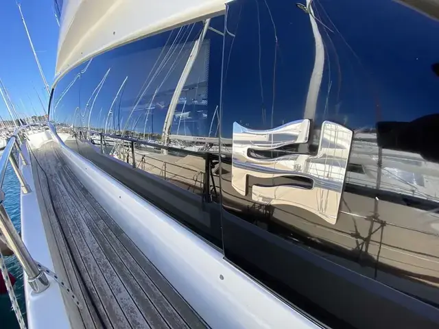 Ferretti Yachts 550