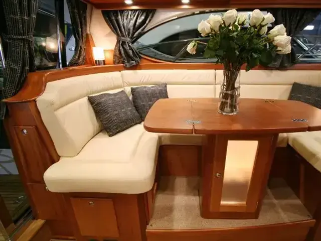 Nord West Yachts Nord West 370 Flybridge